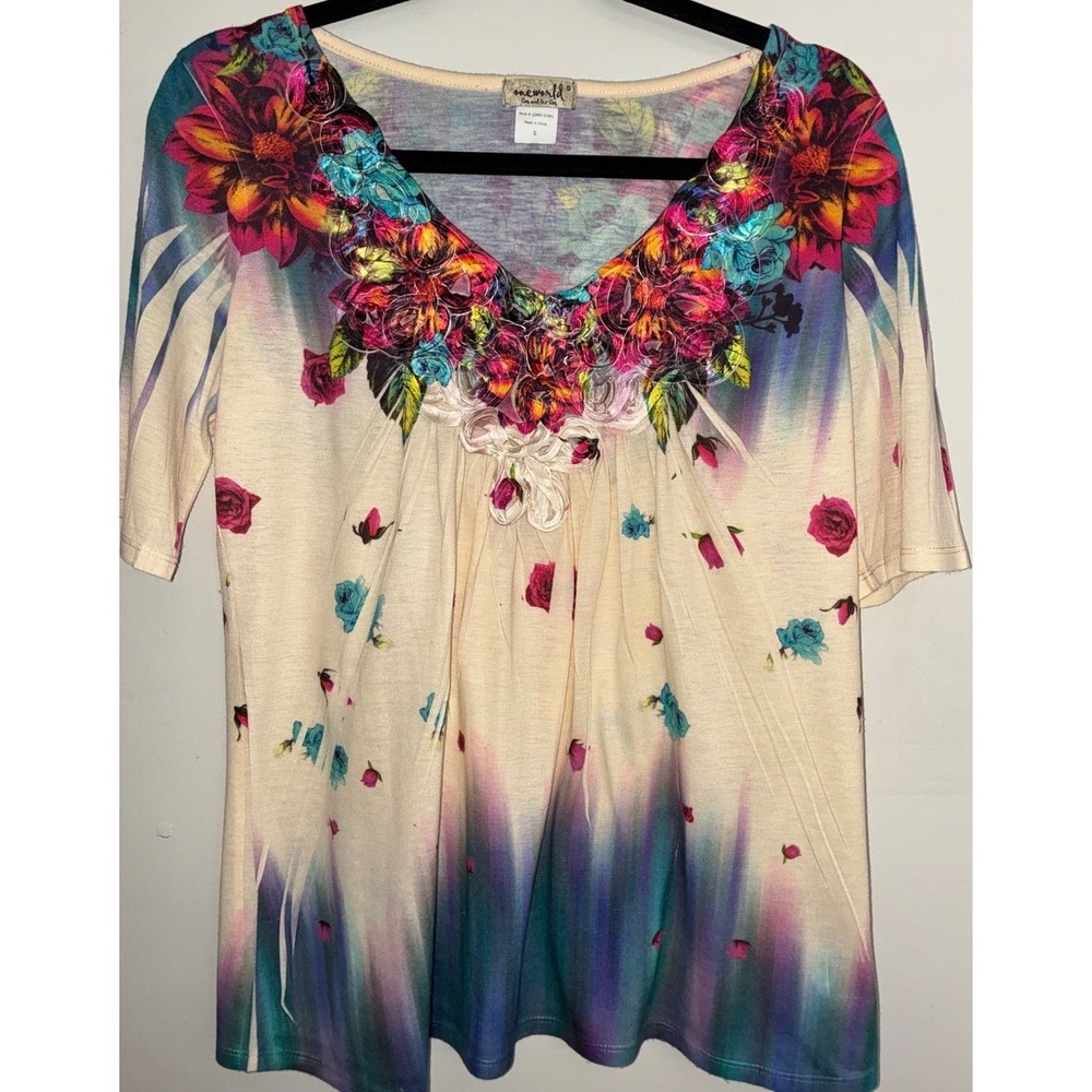 One World Floral Rosette Top Womens Small Cream Ombre Short Sleeve Boho Jersey